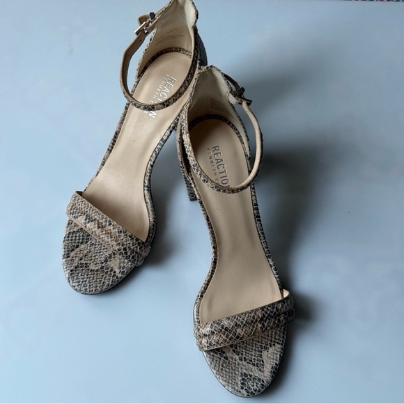 Reaction Kenneth Cole Lolita Sandals Heels Snakeskin Ankle Strap Women's 9 - Picture 7 of 10